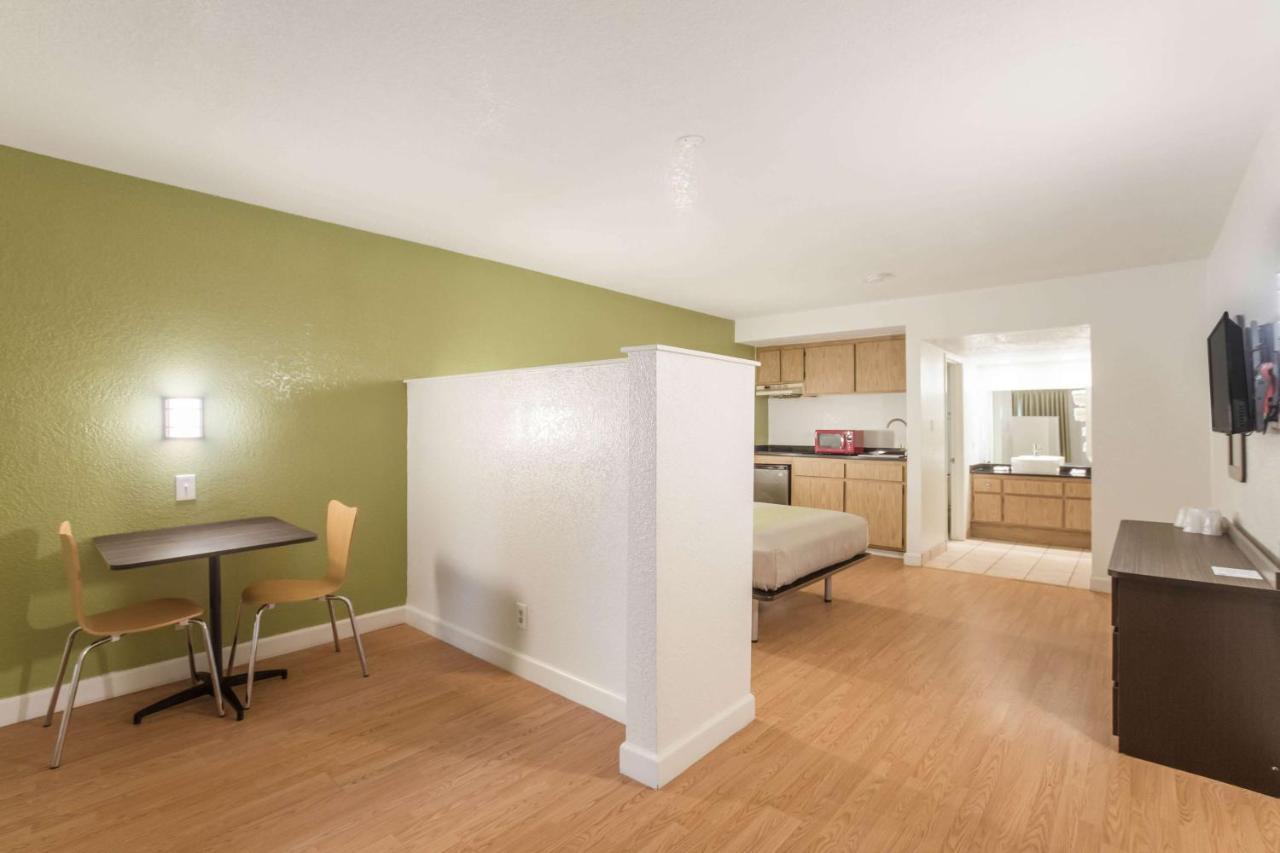Motel 6 Hemet Esterno foto