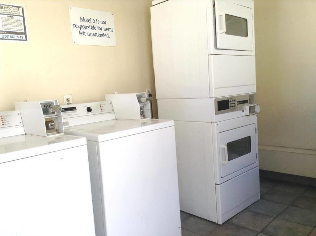 Motel 6 Hemet Esterno foto