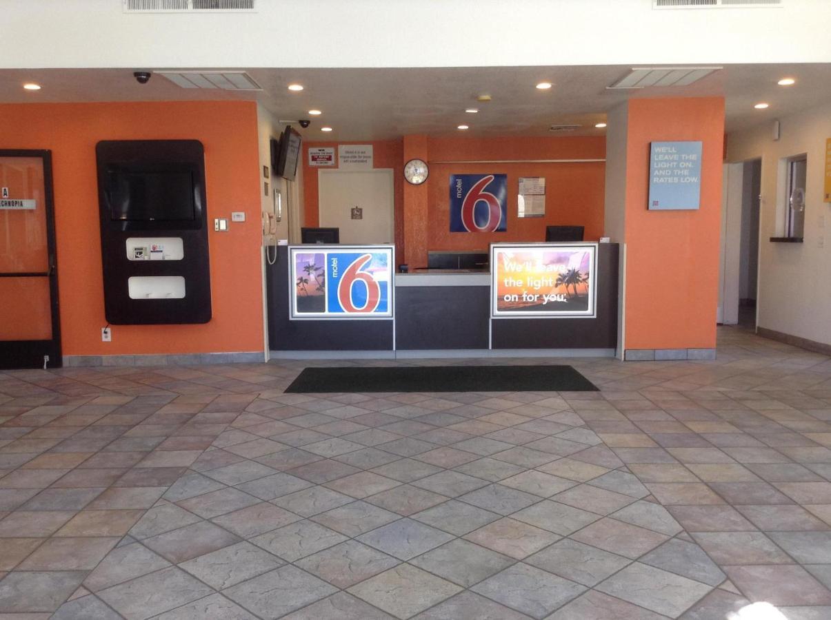 Motel 6 Hemet Esterno foto